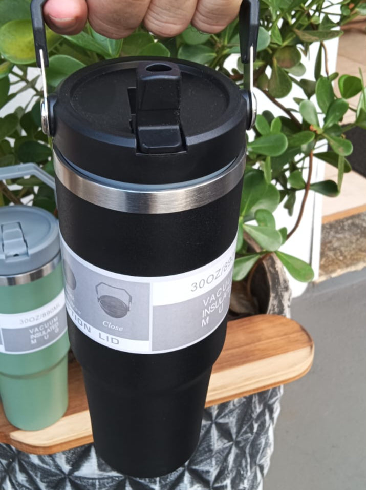 Copo Térmico 890ml Inox Liso com Tampa – Super Capacidade para Bebidas Geladas e Quentes